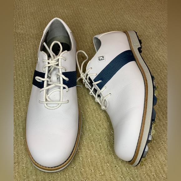 Footjoy Size 7 Women’s Golf Shoes White and Blue - Picture 6 of 7